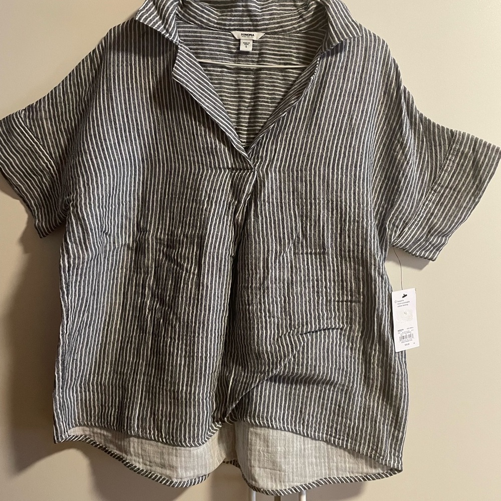 NWT Woman’s Size Small, Striped Shirt - Picture 2 of 9
